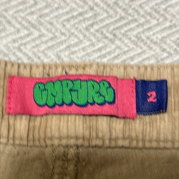 EMPYRE high rise Tan Corduroy Shorts.  Size 2 - Picture 9 of 10